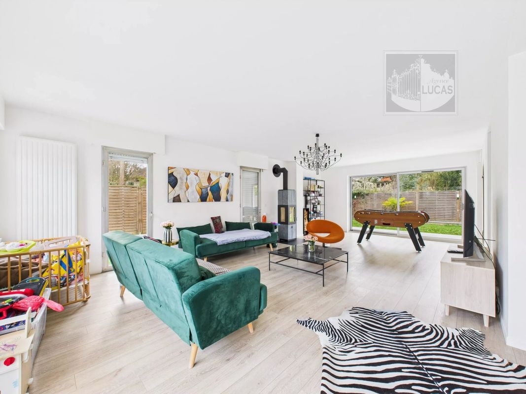 4 chambres Maison à Sceaux, France No. 131158