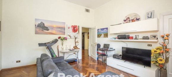 4 bedrooms Apartment in Rome, Italy No. 334928 5