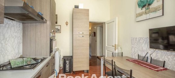 4 bedrooms Apartment in Rome, Italy No. 334928 14