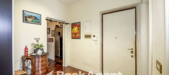 4 bedrooms Apartment in Rome, Italy No. 334928 19