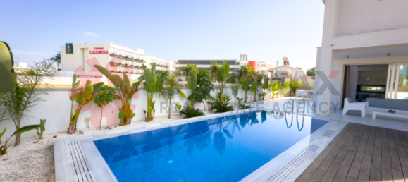 4 غرف نوم فيلا في Ayia Napa, Cyprus رقم 139443 2