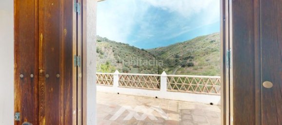 5 bedrooms House in Sedella, Spain No. 42727 18