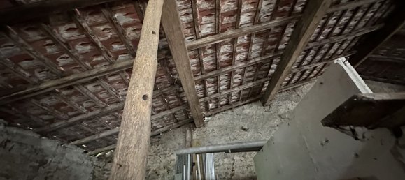 Adosado de 3 dormitorios en Bannay, France No. 243244 2