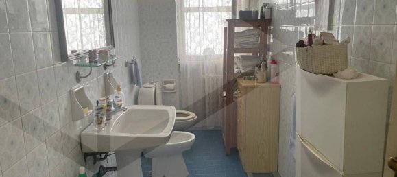 3 Schlafzimmer Wohnung in Bari, Italy, Nr. 26657 6