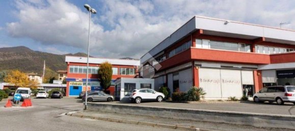 230m² Commercial property in Concesio, Italy No. 141663 12