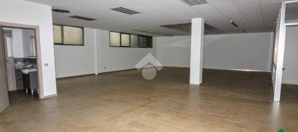 230m² Commercial property in Concesio, Italy No. 141663 28