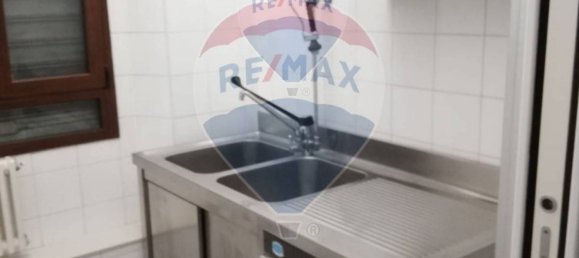 Коммерческая недвижимость с 3 комнатами в Лентате суль Севезо, Италия № 52926 12