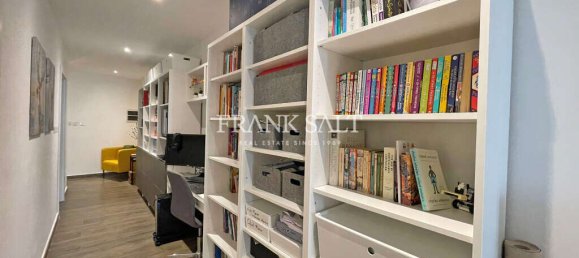 3 غرف نوم طابقين في Attard, Malta رقم 10904 20