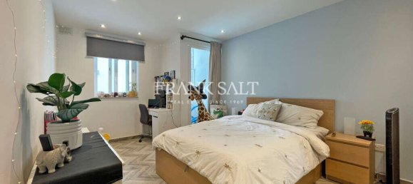 3 غرف نوم طابقين في Attard, Malta رقم 10904 16