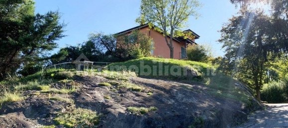 6 bedrooms Villa in Ivrea, Italy No. 49752 5