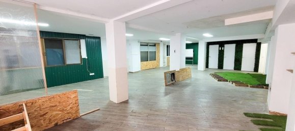 150 m² propiedad comercial en venta en Valencia, València, Comunidad Valenciana, Spain № 369888 2