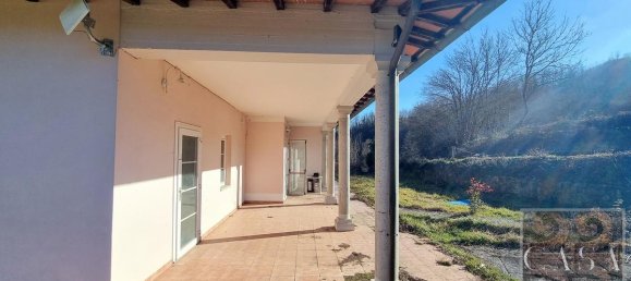 4 غرف نوم فيلا في Castelnuovo di Garfagnana, Italy رقم 704 3