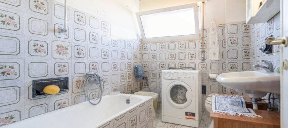 2 rooms Penthouse in Ciampino, Italy No. 17858 13