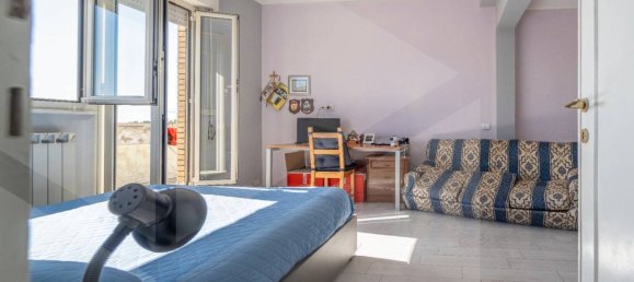 2 rooms Penthouse in Ciampino, Italy No. 17858 6