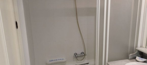 Apartamento de 4 dormitorios en Córdoba, Spain No. 190108 21