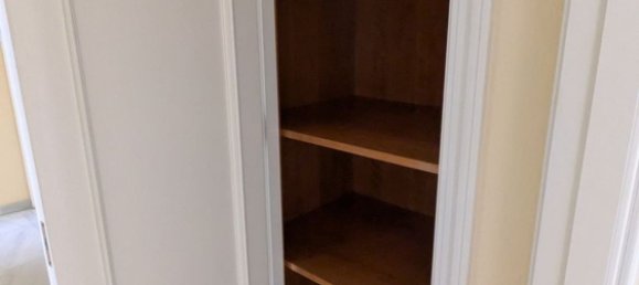 Apartamento de 4 dormitorios en Córdoba, Spain No. 190108 23