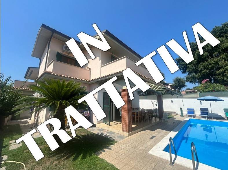 Villa T3 em Anzio, Italy N.º 311199