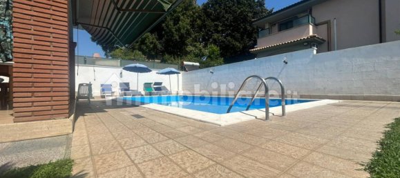 Villa T3 em Anzio, Italy N.º 311199 26