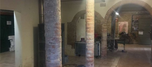 11 rooms House in Ravenna, Italy No. 274079 3