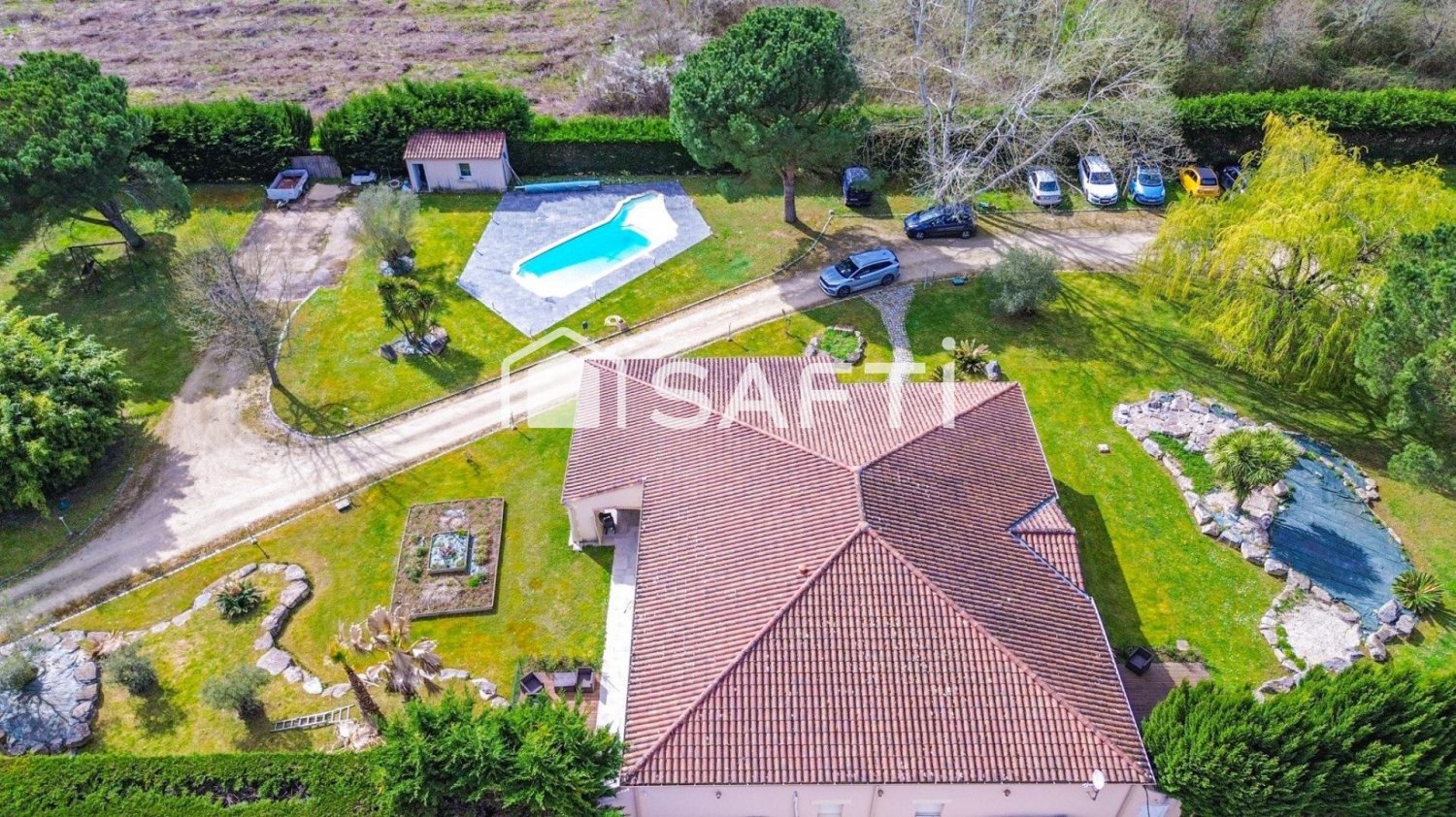 Замки и поместья с 6 спальнями в Бержерак, Франция № 114360