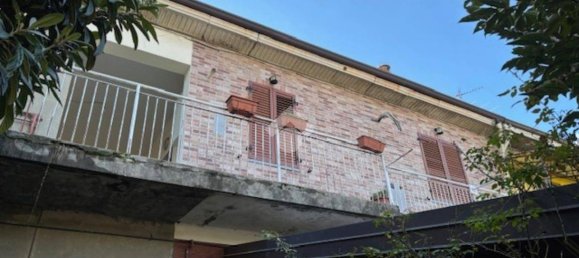 2 bedrooms Apartment in Limbiate, Italy No. 332235 15