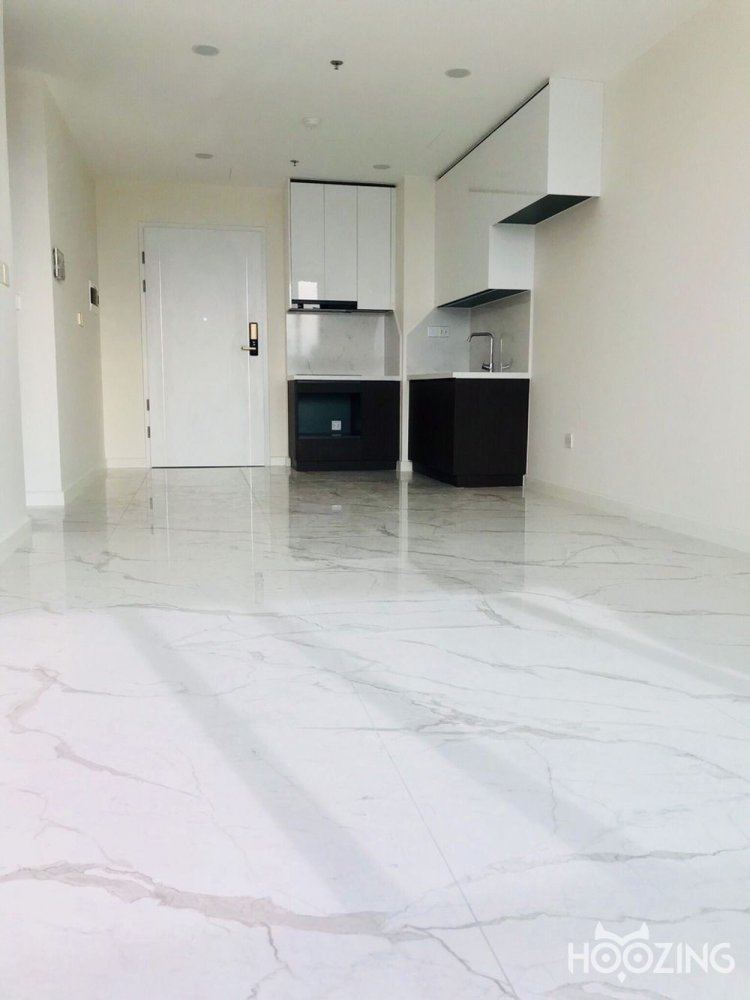 2 rooms Office in District 7, Vietnam No. 17107