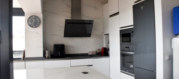 3 bedrooms Villa in Nerja, Spain No. 90174 9