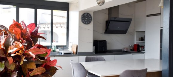 3 bedrooms Villa in Nerja, Spain No. 90174 6