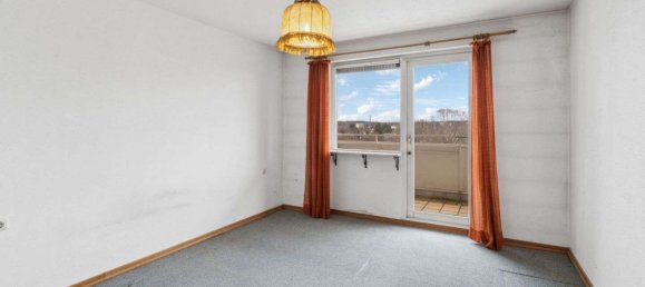 2 rooms Apartment in Furstenfeldbruck, Germany No. 170030 6