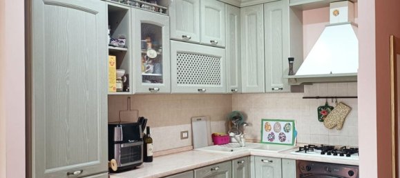 4 bedrooms Apartment in Todi, Italy No. 373928 3