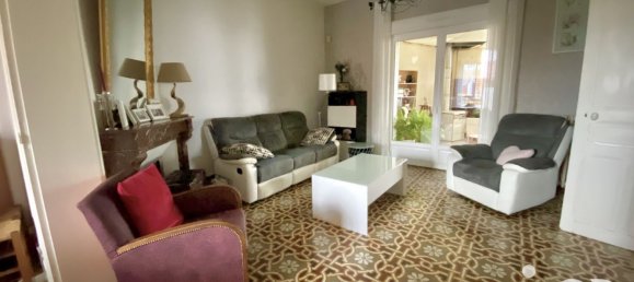 5 bedrooms House in Vitry-le-Francois, France No. 156549 2