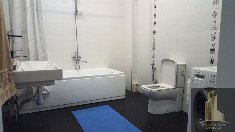 4 bedrooms Apartment in Nasimi, Azerbaijan No. 2046