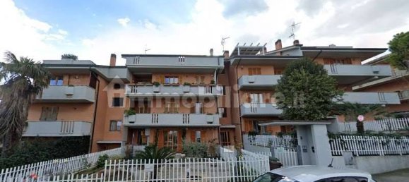 2 bedrooms Apartment in Porto Sant'Elpidio, Italy No. 328218 4