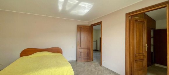 Вилла с 4 спальнями в Сора, Италия № 56364 22