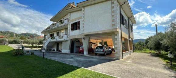 Вилла с 4 спальнями в Сора, Италия № 56364 49