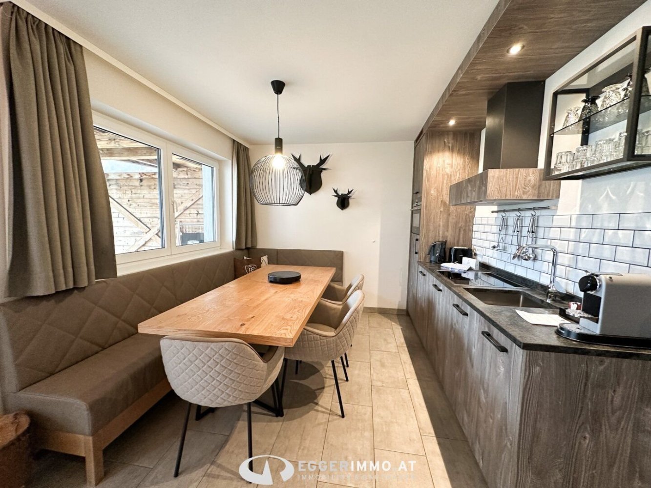 3-salle Appartement à Kaprun, Austria No. 65190