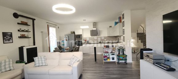 3 bedrooms House in Monselice, Italy No. 288789 8