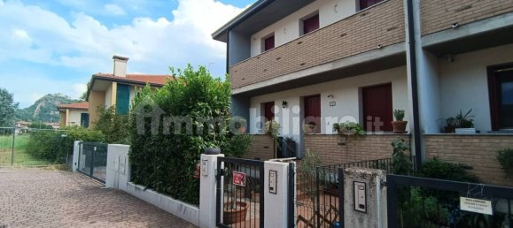 3 bedrooms House in Monselice, Italy No. 288789 4