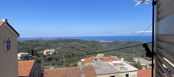 3 dormitorios сasa en venta en Corfu, Central Corfu and Diapontian Islands, Corfu, Ionian Islands, Peloponnese, Western Greece and the Ionian, Greece № 93597 19