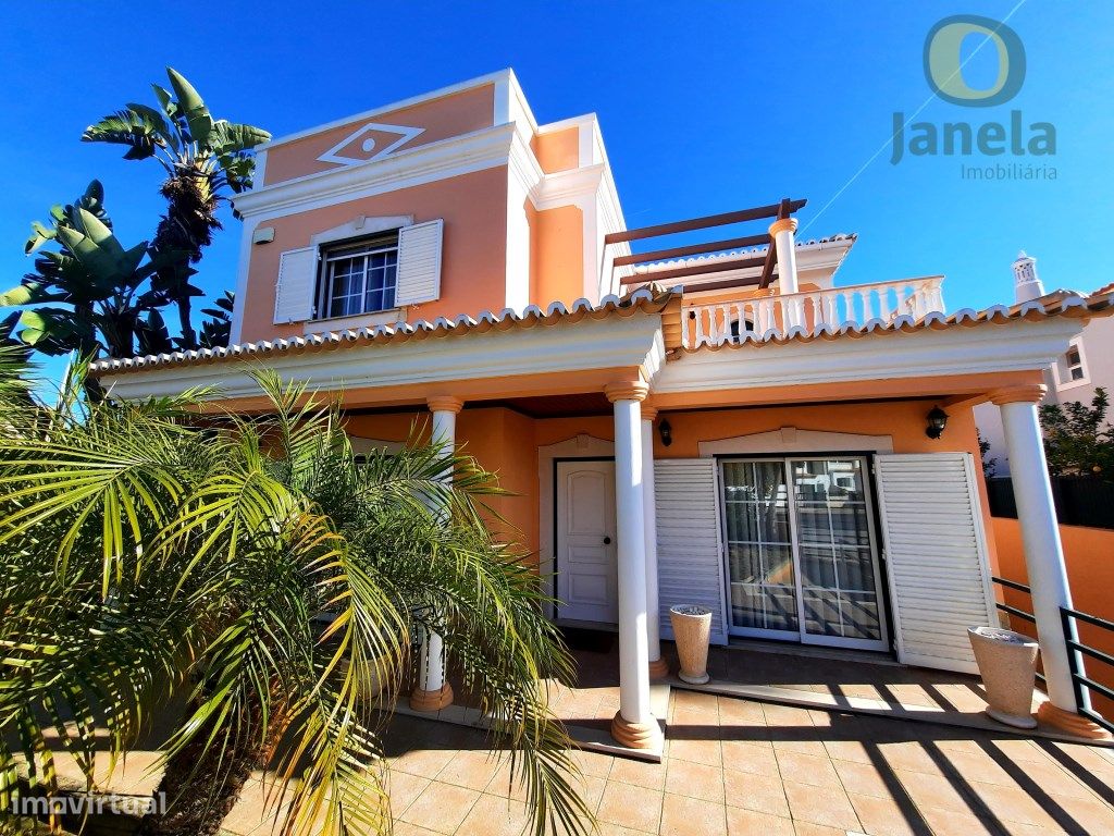 3 Schlafzimmer Haus in Montenegro, Portugal, Nr. 140042