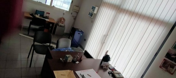 154m² Commercial property in San Giovanni Teatino, Italy No. 169138 30