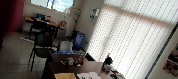 154m² Commercial property in San Giovanni Teatino, Italy No. 169138 28