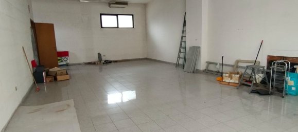 154m² Commercial property in San Giovanni Teatino, Italy No. 169138 46