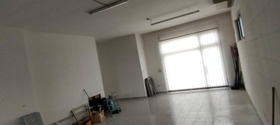 154m² Commercial property in San Giovanni Teatino, Italy No. 169138 39