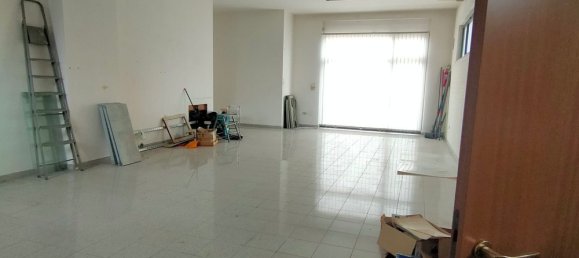154m² Commercial property in San Giovanni Teatino, Italy No. 169138 38