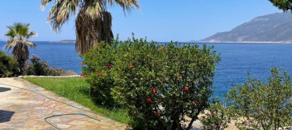 Villa 4+1 in Kas, Turkey No. 28028 19