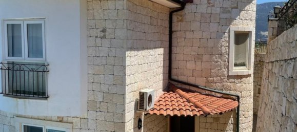 Villa 4+1 in Kas, Turkey No. 28028 3