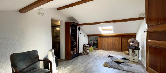 4 bedrooms House in Valence, France No. 336121 12