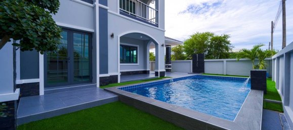 Вилла с 4 спальнями в Хуа Хин, Таиланд № 61663 3