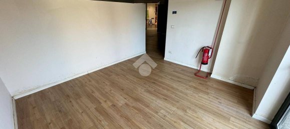 200m² Commercial property in Lugo, Italy No. 20460 14